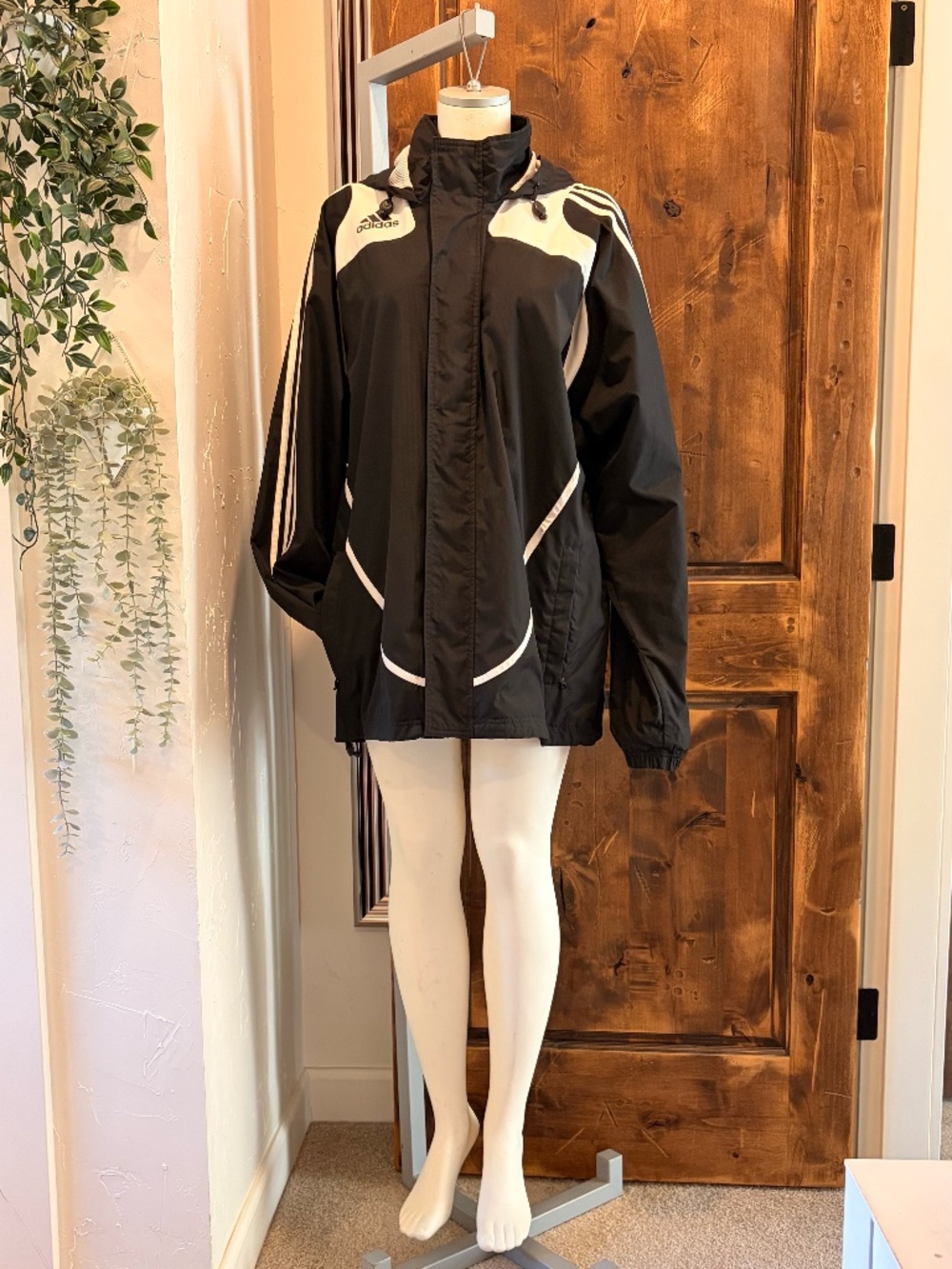 Adidas Men’s Black Mesh‑Lined Zip Jacket – Size L